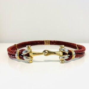 Vintage burgundy belt